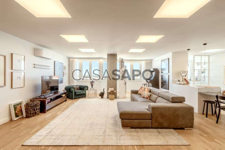 Apartment 4 Bedrooms Penha de França, Lisboa