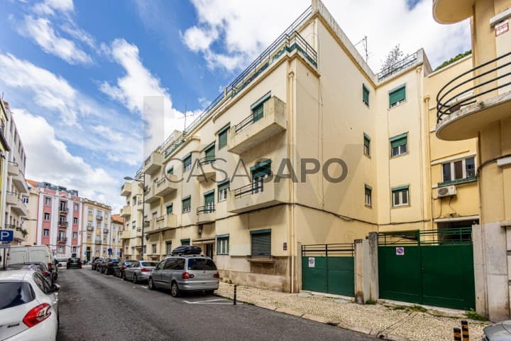 Apartment 4 Bedrooms Arroios, Lisboa