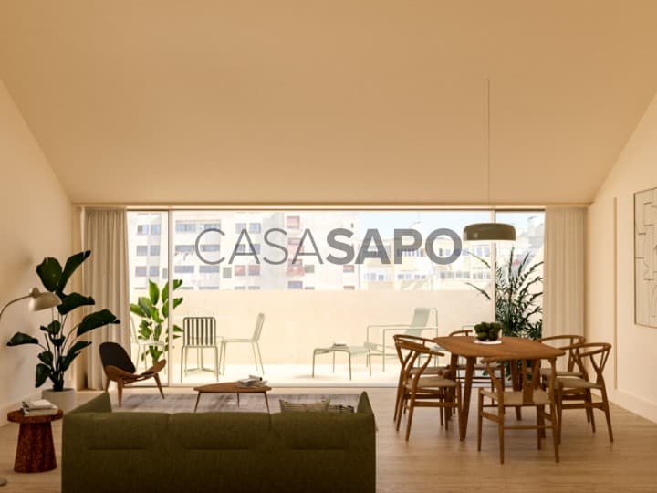 Apartment 3 Bedrooms Duplex Campo de Ourique (Santo Condestável), Campo de Ourique, Lisboa