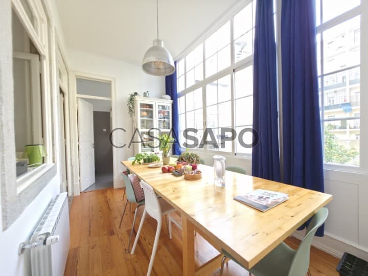 Apartment 4 Bedrooms Arroios, Lisboa